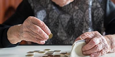 Milyonları ilgilendiriyor... Temmuzda emekli maaş zammı ne kadar olacak? Kök maaş için 3 formül iddiası